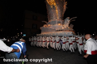 Santa Rosa - La macchina fantastica anche in via Marconi