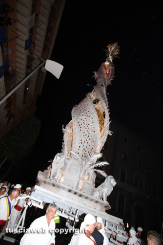 Santa Rosa - La macchina fantastica anche in via Marconi
