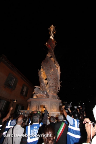 Santa Rosa - La macchina fantastica anche in via Marconi