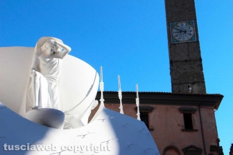 La Macchina in piazza del comune