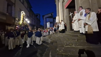 Viterbo - La Madonna del Carmelo torna a sfilare