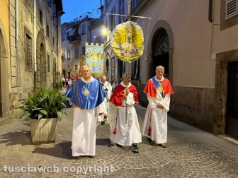 Viterbo - La Madonna del Carmelo illumina il centro storico