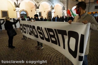La manifestazione in piazza