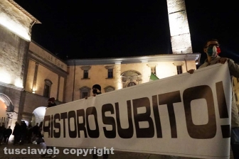 La manifestazione in piazza