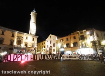 La manifestazione in piazza