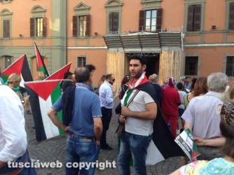 La manifestazione per la Palestina a piazza del Comune