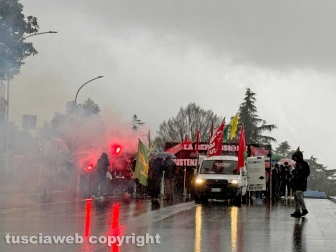 Viterbo - La manifestazione pro Palestina e contro il 41 bis