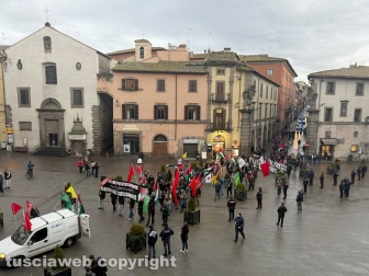 Viterbo - La manifestazione pro Palestina e contro il 41 bis