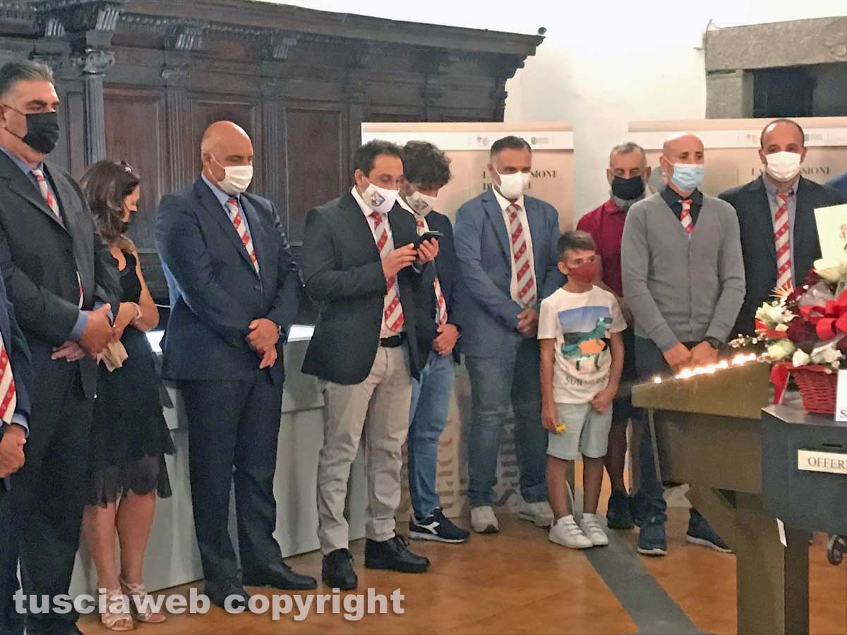 La messa dei facchini a Santa Rosa