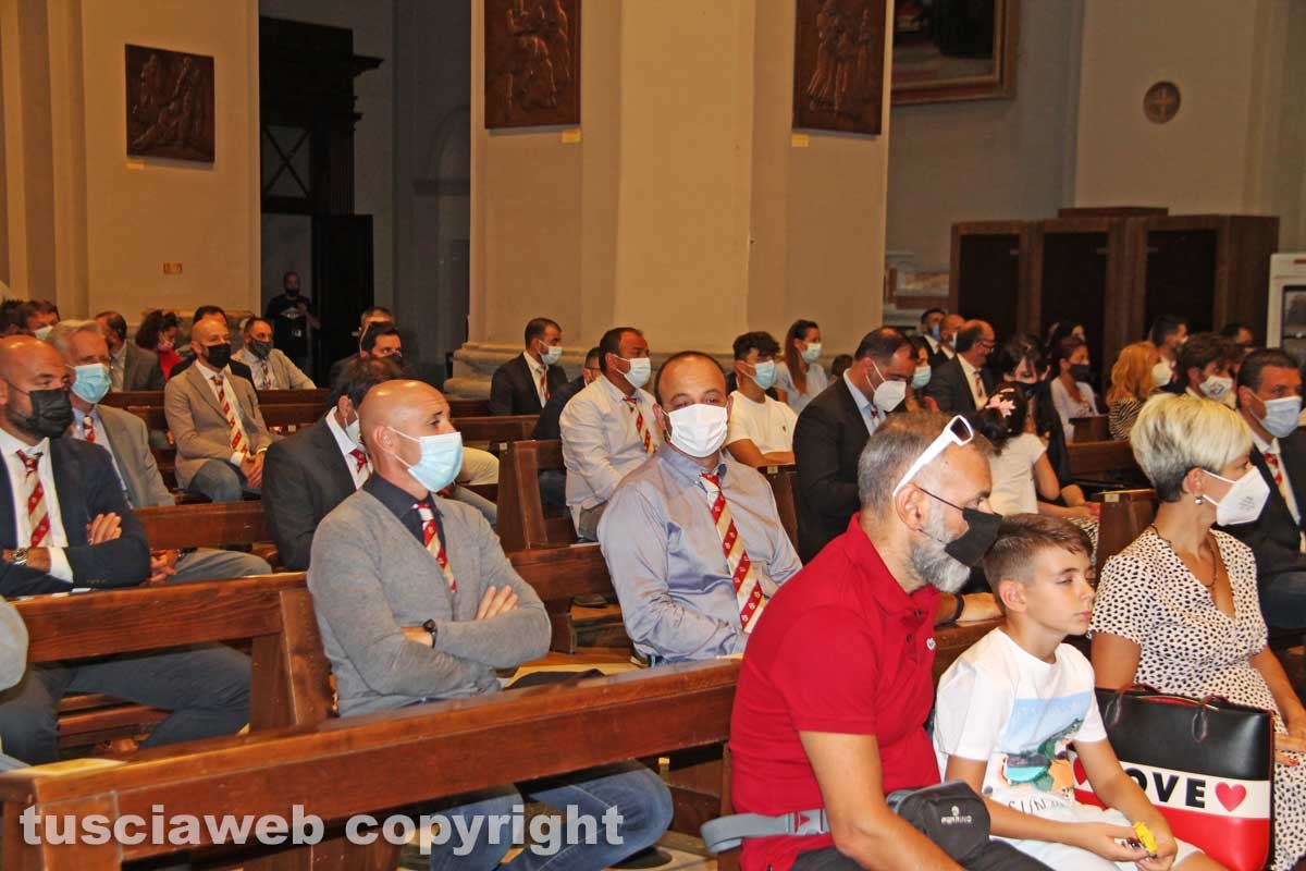 La messa dei facchini a Santa Rosa