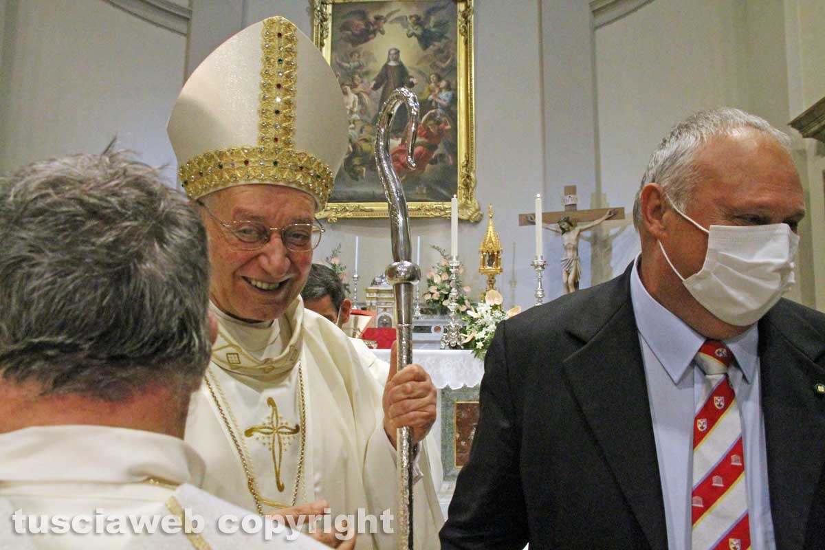 La messa dei facchini a Santa Rosa