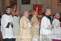 La messa solenne in onore di santa Rosa