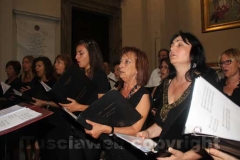 La messa solenne in onore di santa Rosa