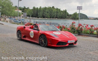 Marta - La Mille miglia sfreccia sul lago di Bolsena
