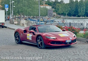 Marta - La Mille miglia sfreccia sul lago di Bolsena