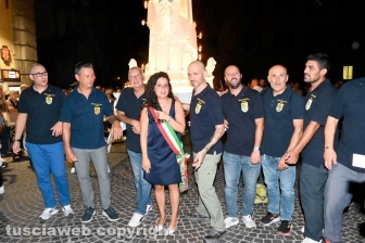 Santa Rosa - Minimacchina del centro storico - Il trasporto di Eterna - La sindaca Chiara Frontini