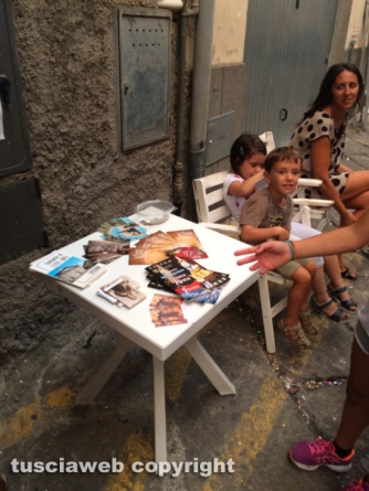 La minimacchina multietnica a san Faustino