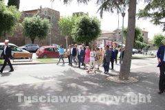 La ministra per le vie di Tuscania