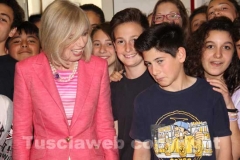 La ministra alle medie Ridolfi