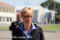 Aeronautica - La ministra Pinotti a Viterbo