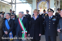 Aeronautica - La ministra Pinotti a Viterbo
