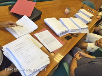 La minoranza presenta gli emendamenti
