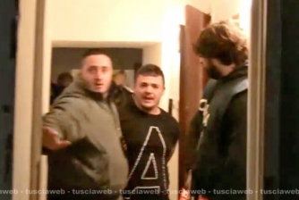 Camorra - Viterbo - La mobile irrompe nel covo dei killer