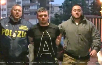 Camorra - Viterbo - La mobile irrompe nel covo dei killer