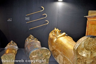 La mostra di Tutankhamon a piazza Fontana grande