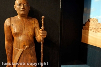 La mostra di Tutankhamon a piazza Fontana grande