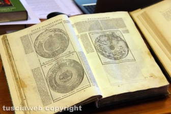 La mostra su Dante