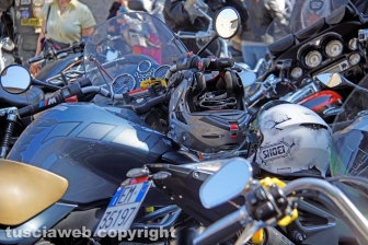 La motobenedizione in piazza San Lorenzo
