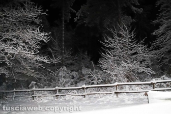 La neve di notte sui Cimini