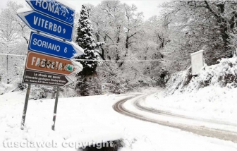 Maltempo - La neve sui Cimini - Strada Canepinese