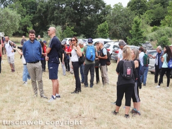 Viterbo - La passeggiata organizzata dalla Provincia per valorizzare il parco dell'Arcionello