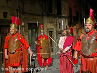 La passione di Cristo per le vie di Bagnaia
