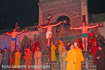 La passione di Cristo per le vie di Bagnaia