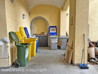 La pattumiera di palazzo di Vico