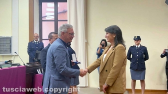 La premiazione dei poliziotti in pensione
