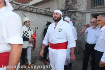 La preparazione del corteo storico