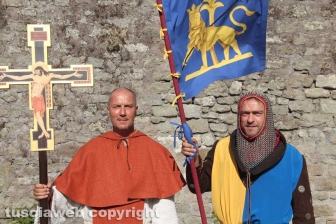 La preparazione del corteo storico