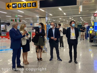 La presentazione del maxischermo a Fiumicino