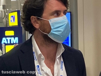 La presentazione del maxischermo a Fiumicino