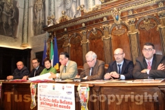 La presentazione della Calza della Befana più lunga del mondo