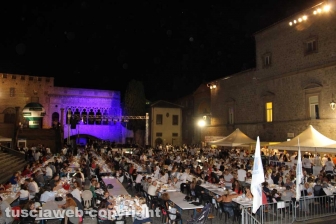 La prima cena dei facchini