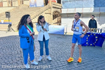 Viterbo - La prima Half Marathon - L'arrivo - Marouan Razine, primo classificato