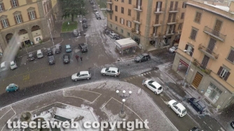 Neve nella zona di piazza della Rocca vista col drone