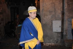 Le immagini della suggestiva processione a Bagnaia