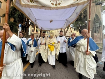 Viterbo - La processione del Corpus domini - Il vescovo Francesco Orazio Piazza