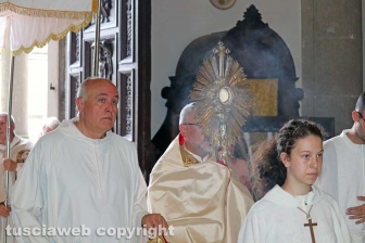 Viterbo - La processione del Corpus Domini alla Quercia